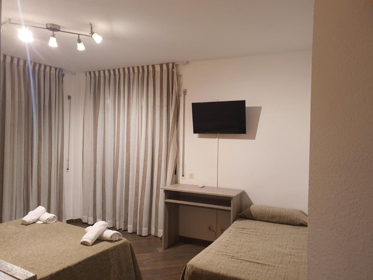 Hotel Pensio Costa Brava Sant Antoni De Calonge Esterno foto